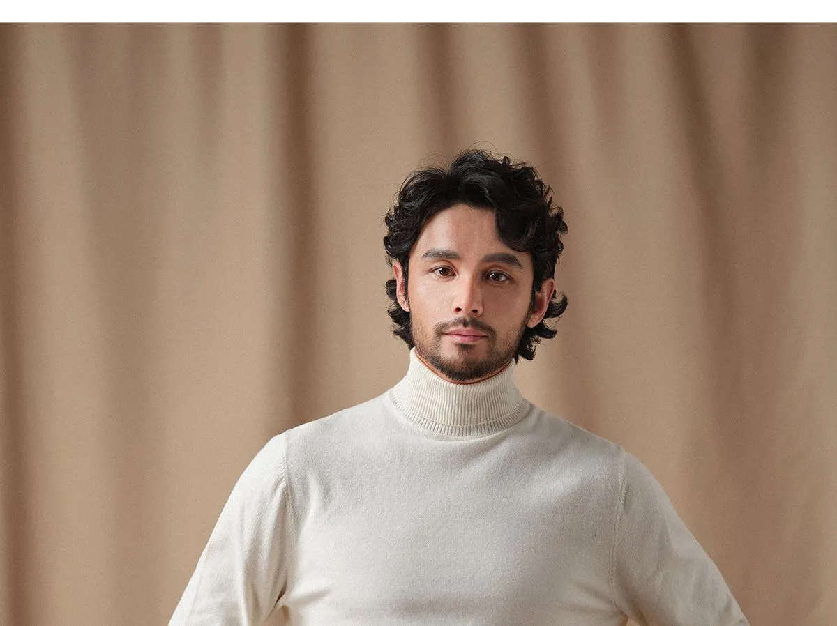 14-Needle Turtleneck Sweater