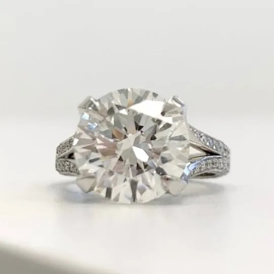 1.5 Carat Round Cut Diamond - F VS2 - 1.61ct - 223532