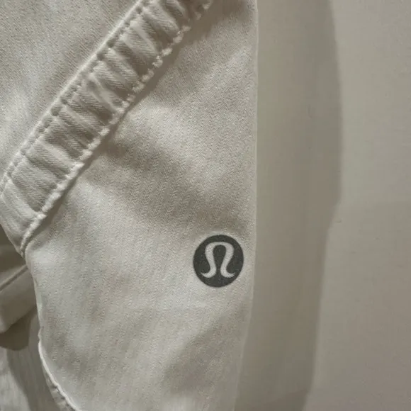 (2188) LULULEMON Track that Short 5&quot; in Sz 20