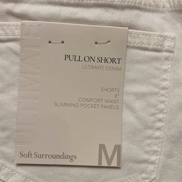 26. Soft Surroundings The Ultimate Denim Pull on Shorts in White, Size Medium
