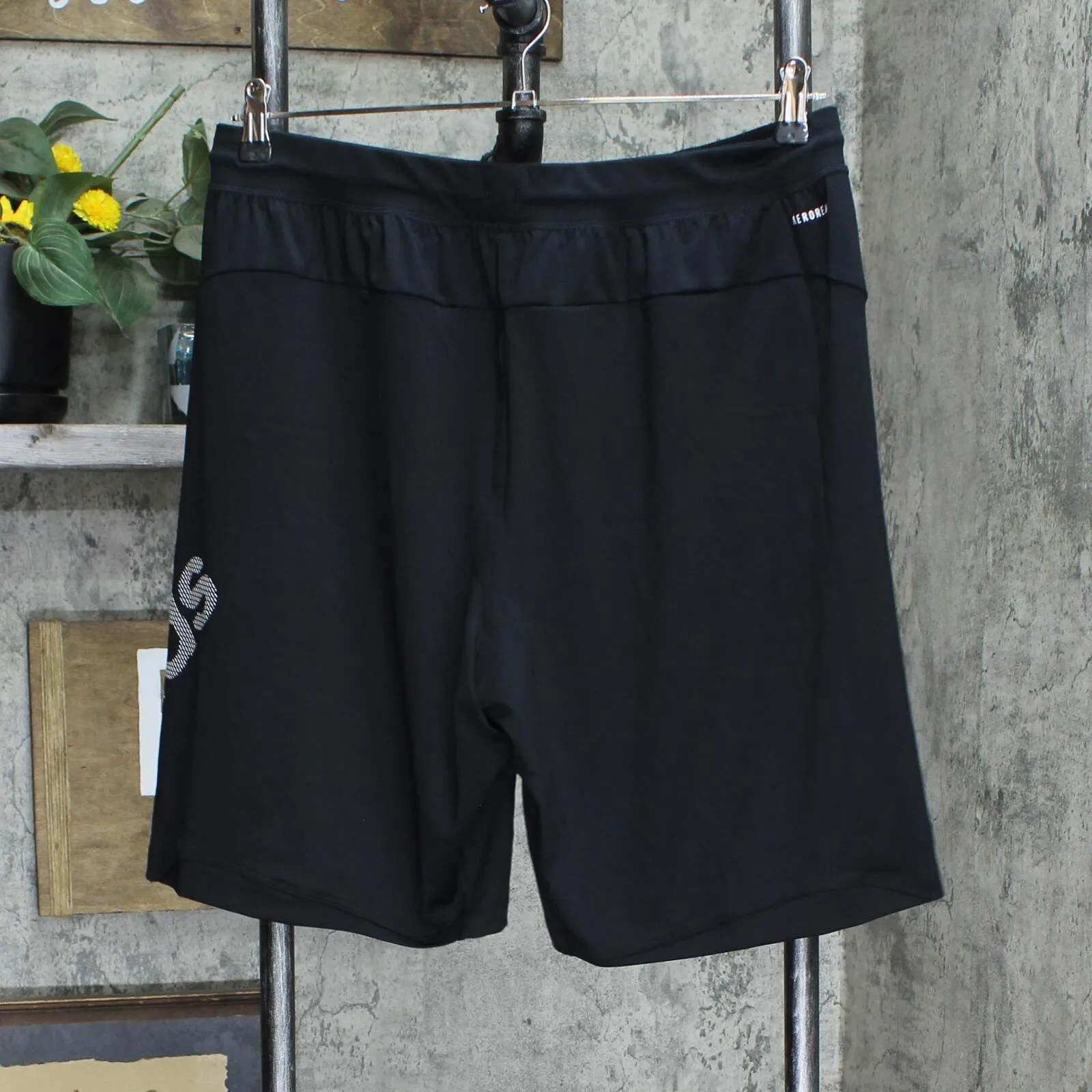 Adidas adidas Men's ClimaLite 9" Logo Shorts DU0934