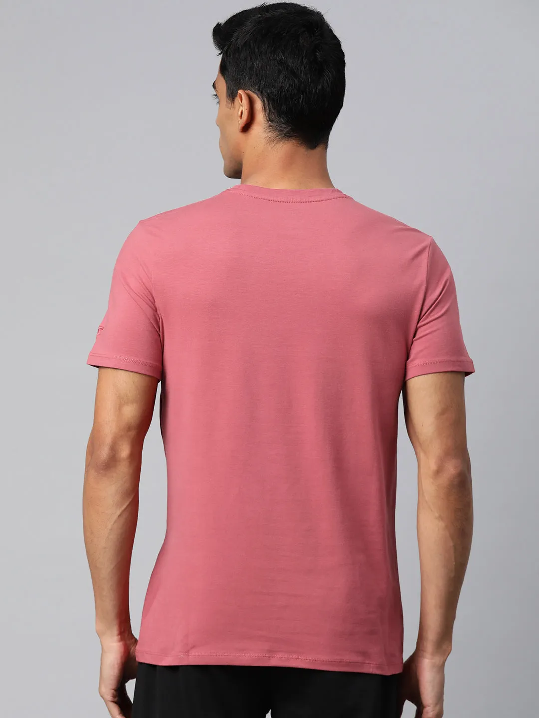 Alcis Men Solid Stretchex Slim Fit T-shirt