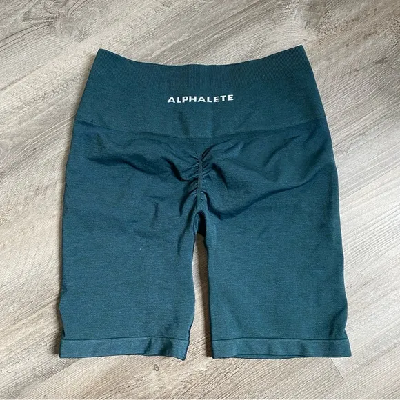 Alphalete Amplify Short 6.5” Midnight Small High Rise Gym Workout