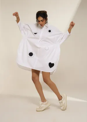 ANTI-FIT DRESS WITH PATCH DETAILS
