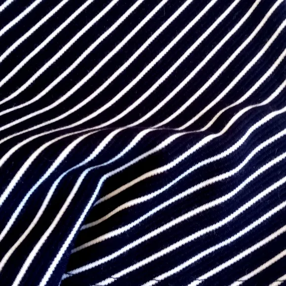 Banana Republic Rayon Blend Navy &amp; White Striped Pencil Skirt / Wiggle Skirt 0P