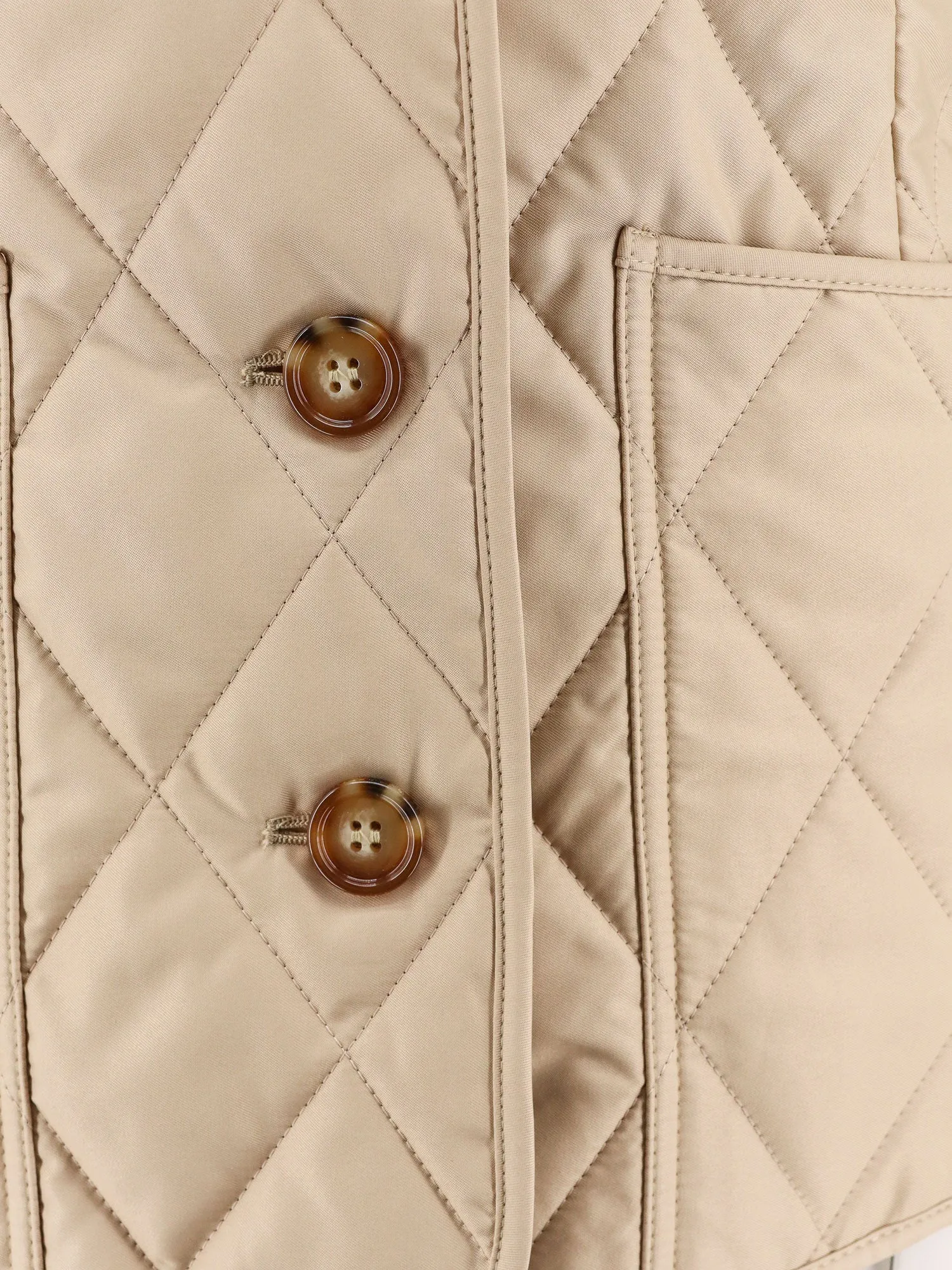 Burberry Fernleigh Quilted Jacket With Check Lining