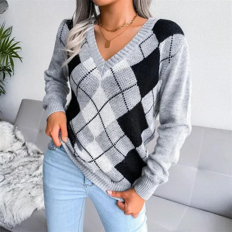 Charlize | Cozy V-Neck Knitted Sweater