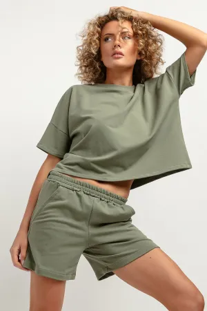 Chic Urban Blouse with Loose Fit