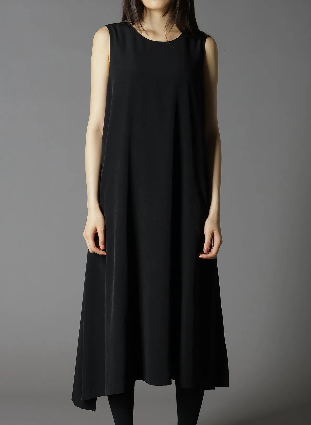 CREPE DE CHINE SLEEVELESS DRESSES