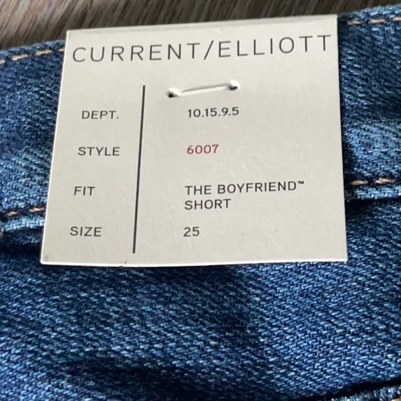Current/Elliott Boyfriend Short Size 25