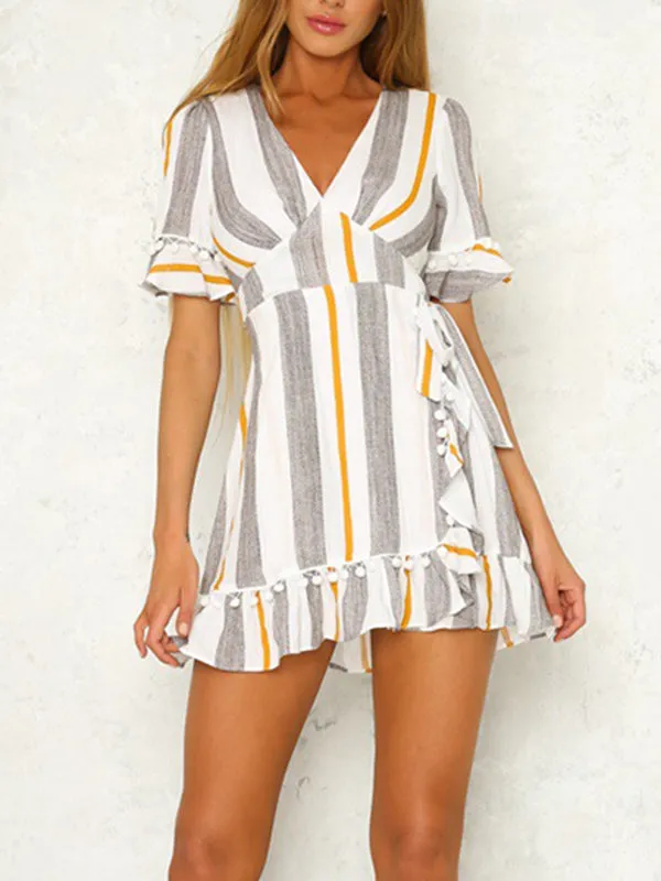 Deep V Waist Stitching Lace Print Strip Dress