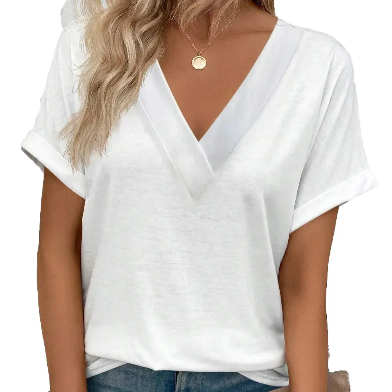Elara | Chic Comfort V-Neck T-Shirt