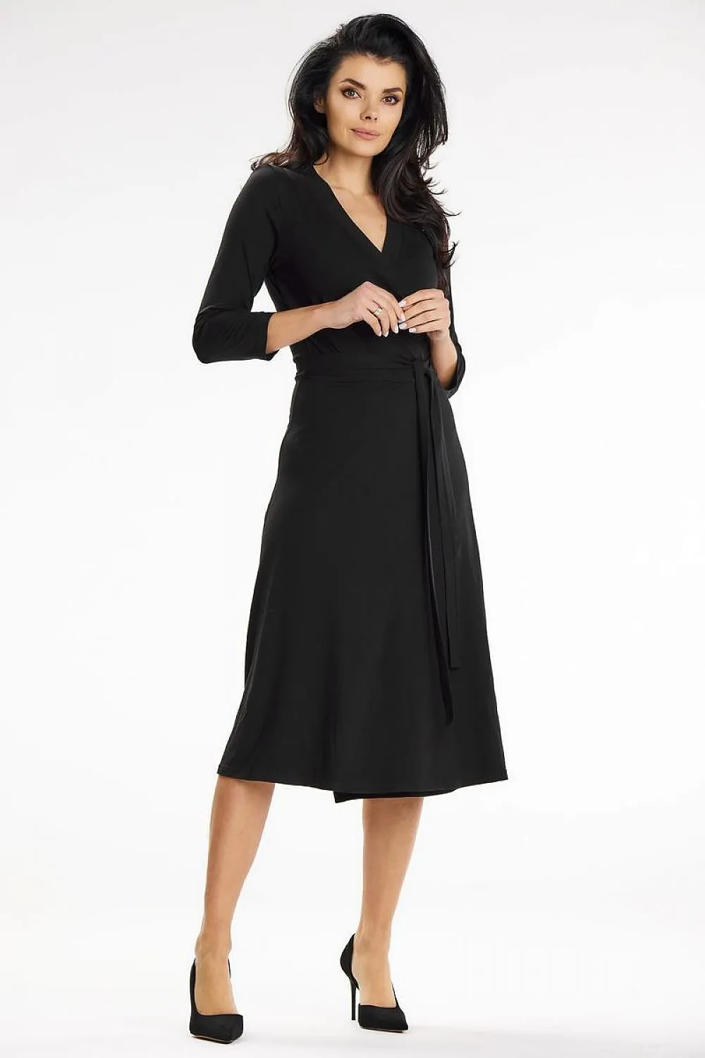 Elegant Envelope-Fit Midi Dress