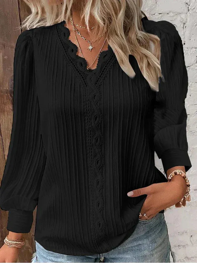 Gail | Chic Blouse with Print