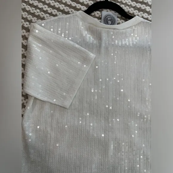 Happy sheep white sequin cotton sweater short sleeve t shirt top. Size small NWT