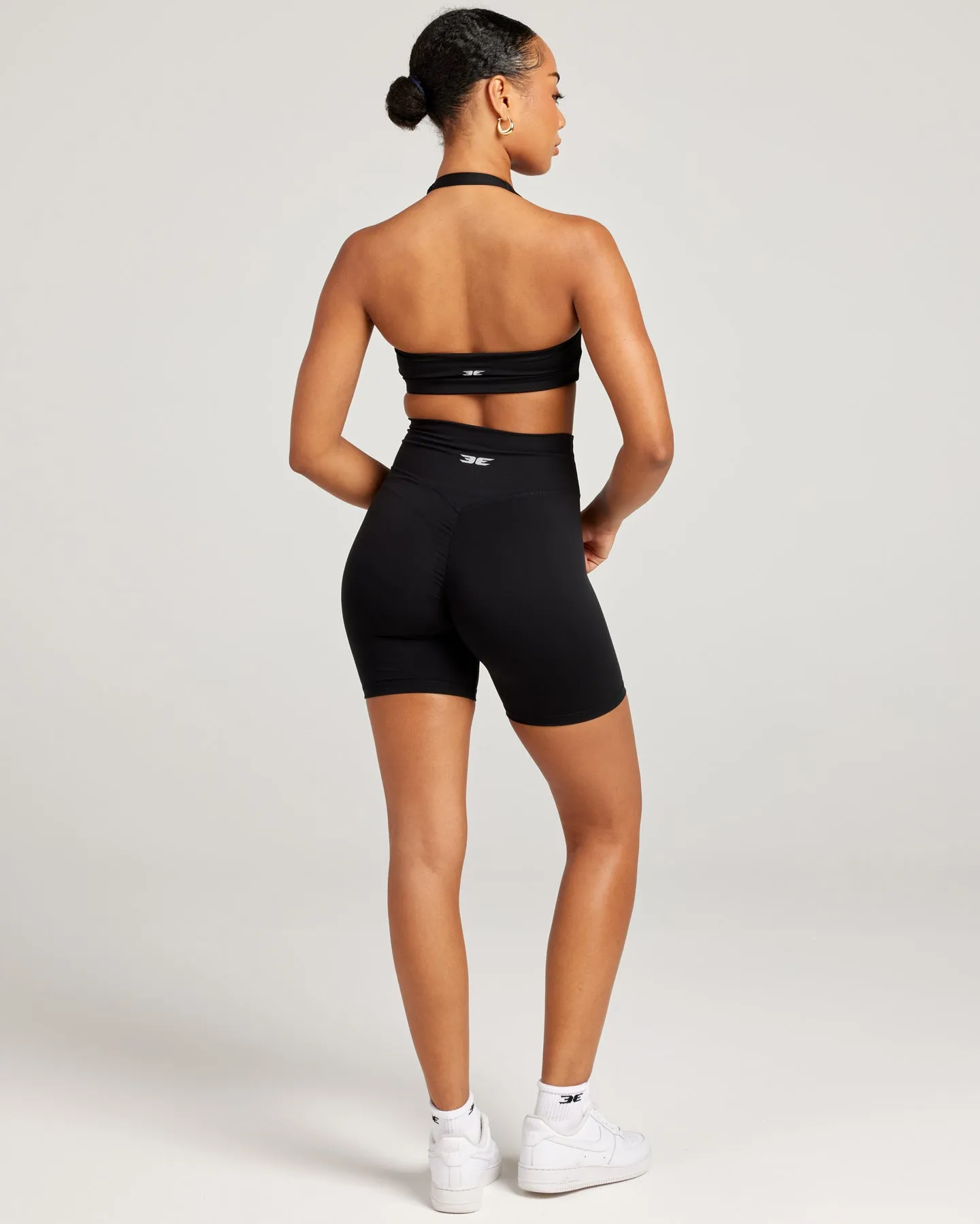 Invisible Scrunch Shorts - Black