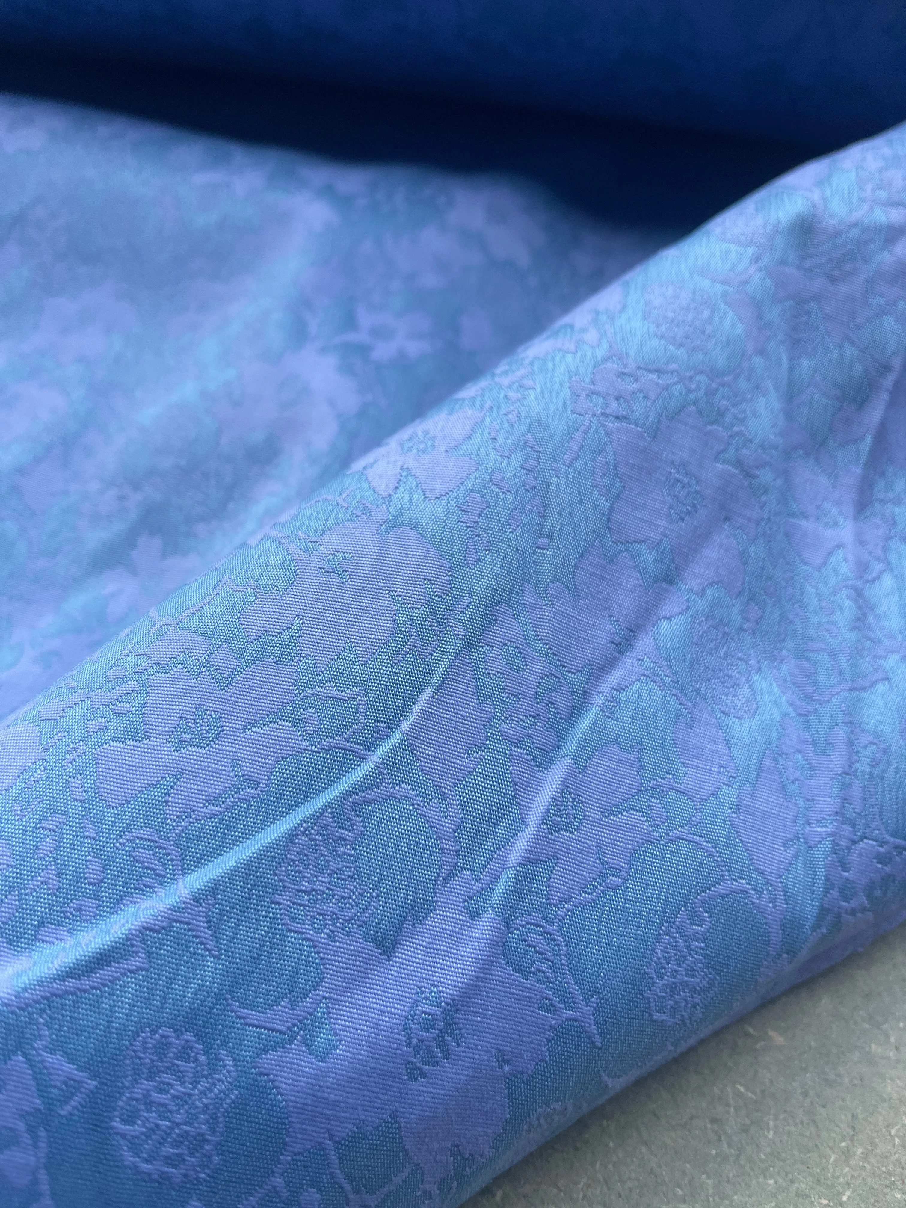 Jacques 012 cotton stretch jacquard lilac/turquoise flowers