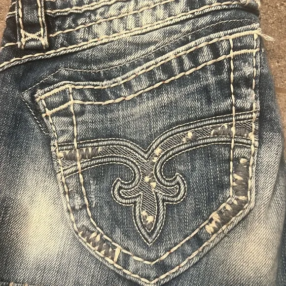 Light wash rock revival Jean shorts