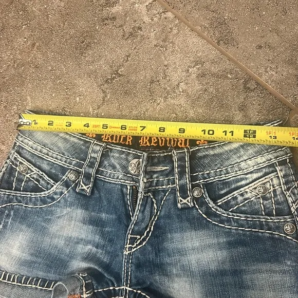 Light wash rock revival Jean shorts