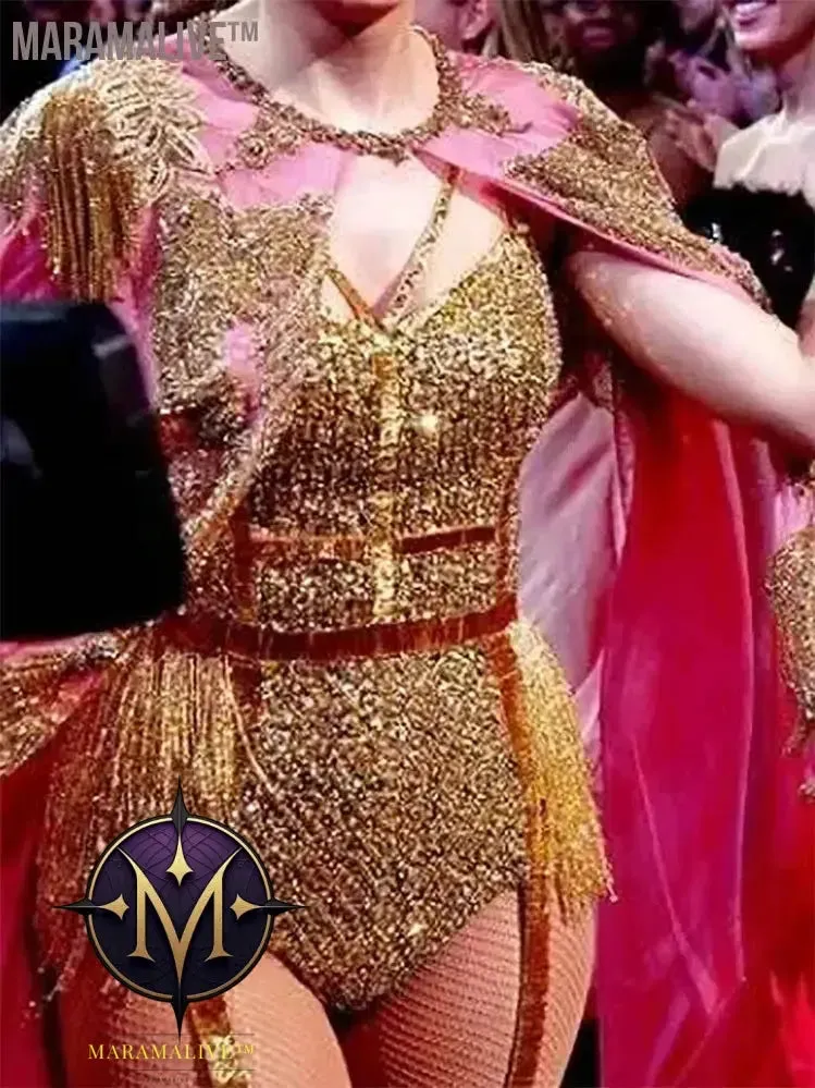 Long Celebrity Dresses for Women with Cape Replica Luxury O-Neck Floor-Length Sweep Train Special Events Gala Evening Party New