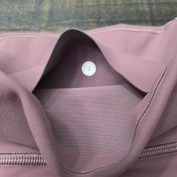 LULULEMON In Movement Shorts |‎ 2