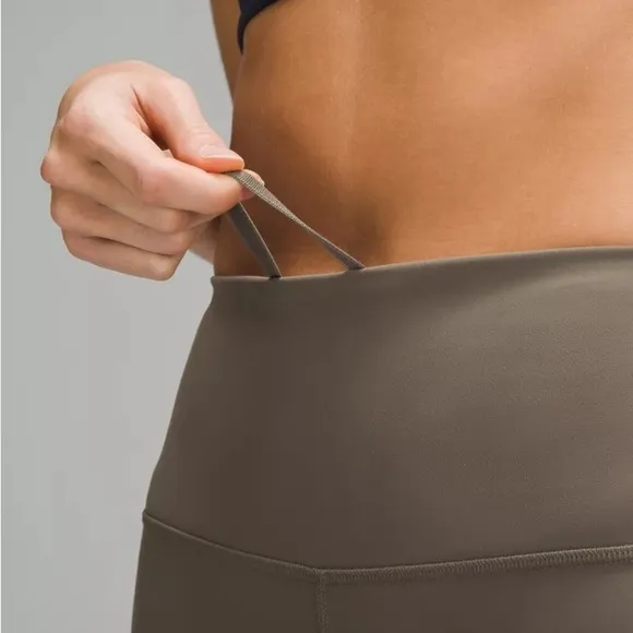 Lululemon Wunder Train High-Rise Short 2&quot;