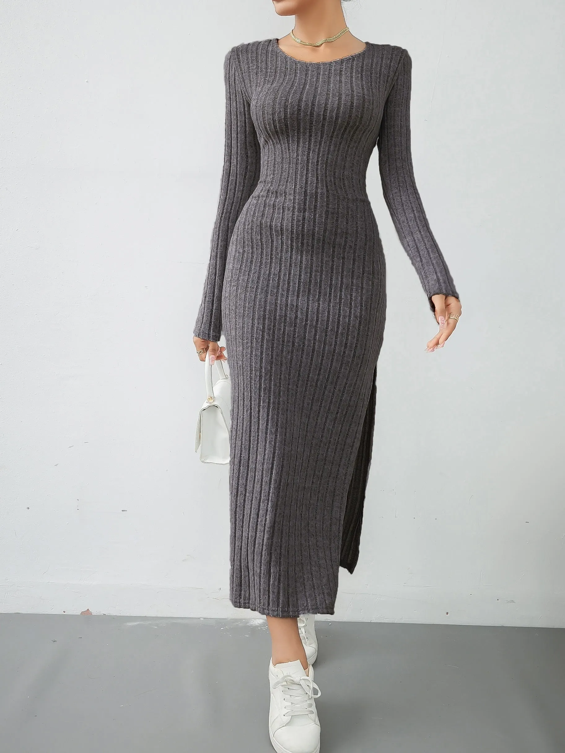 Mattea® | Essence Slim-Fit Dress Timeless Style