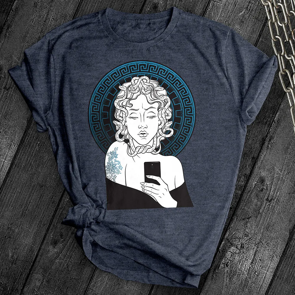 Medusa Selfie Tee