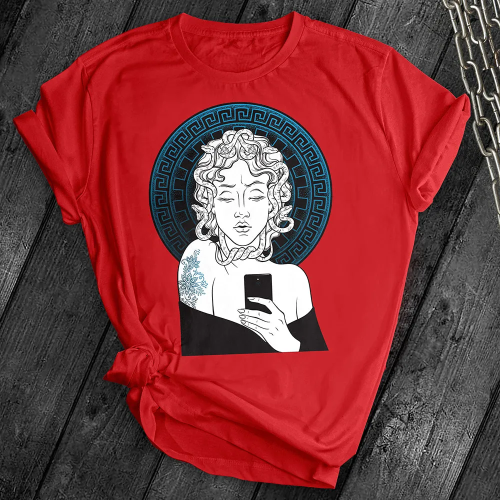 Medusa Selfie Tee