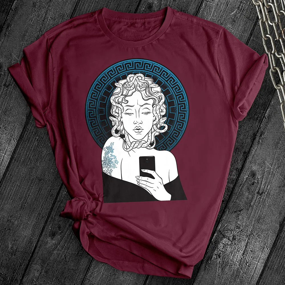 Medusa Selfie Tee