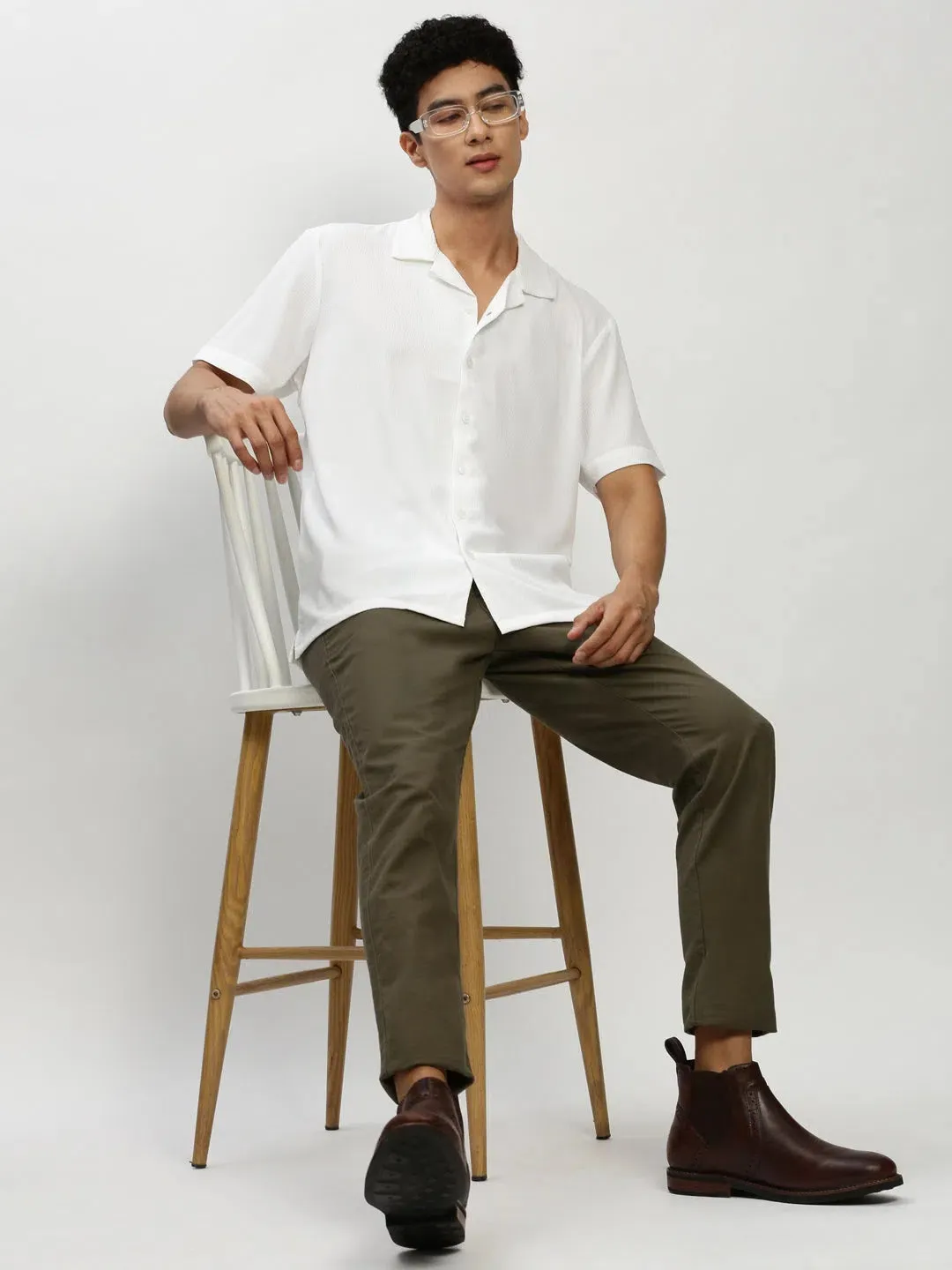 Men White Solid Casual Casual Shirts-AGASTHYA-1595-White