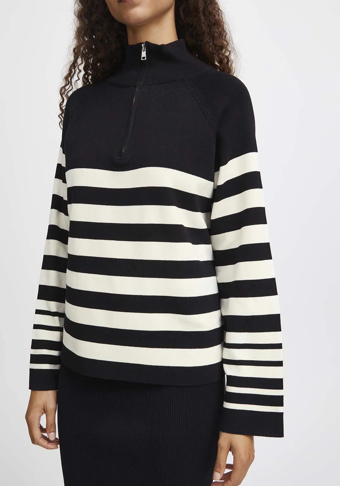 Mmorla Loose Fit V Neck Jumper - Black