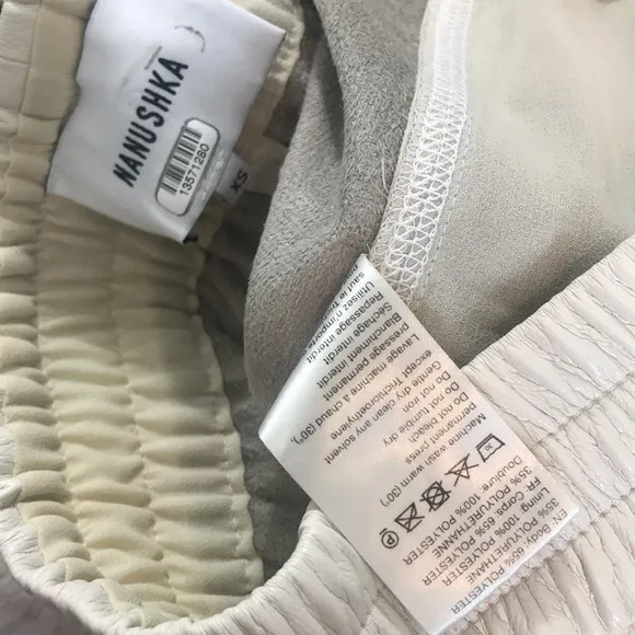 Nanushka cream off white shorts F14