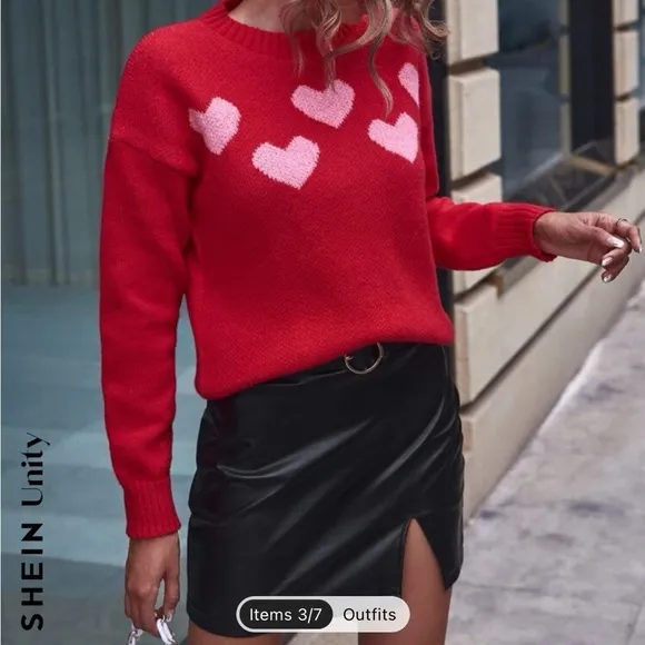 New heart print long sleeve sweater