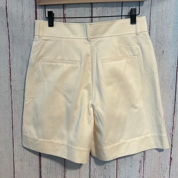 NWOT Everlane The Draper Short in Buttersmooth