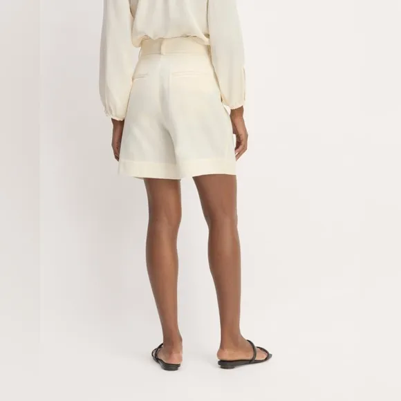 NWOT Everlane The Draper Short in Buttersmooth