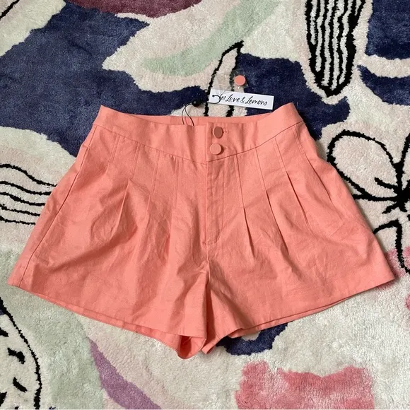 NWT For Love &amp; Lemons linen blend mango coral Millie Pleated shorts