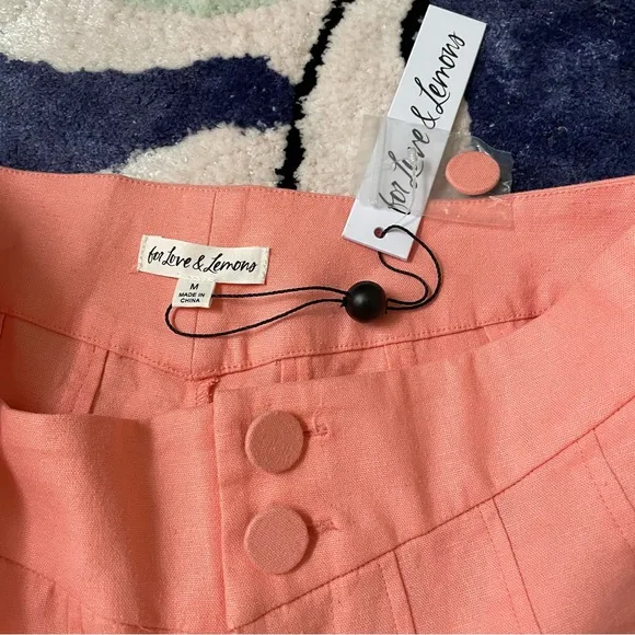NWT For Love &amp; Lemons linen blend mango coral Millie Pleated shorts