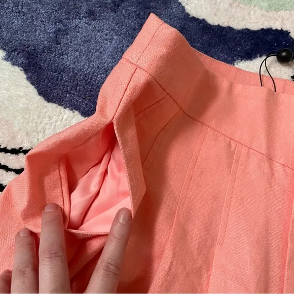 NWT For Love &amp; Lemons linen blend mango coral Millie Pleated shorts