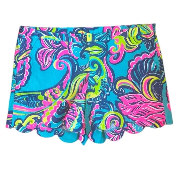 NWT Lily Pulitzer Private Island Scalloped Shorts. Size 6