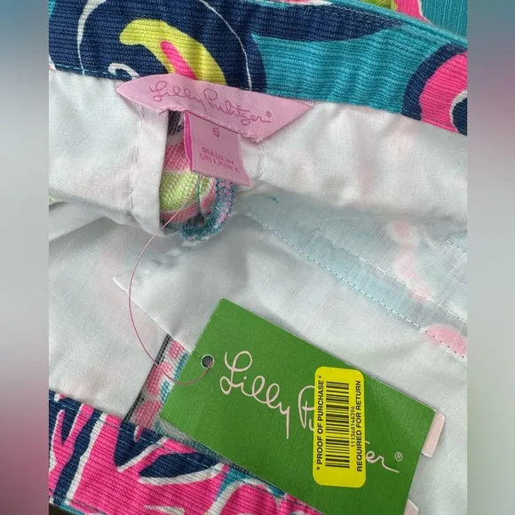 NWT Lily Pulitzer Private Island Scalloped Shorts. Size 6