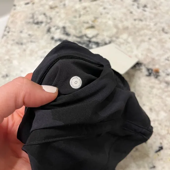 NWT Lululemon Track That Mid-Rise Short 5&quot;