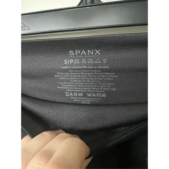 NWT Spanx Look at Me Now Bike Short black camo