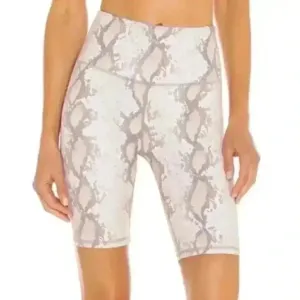 NWT Varley Albury Animal Print Bike Shorts in Champagne Snake