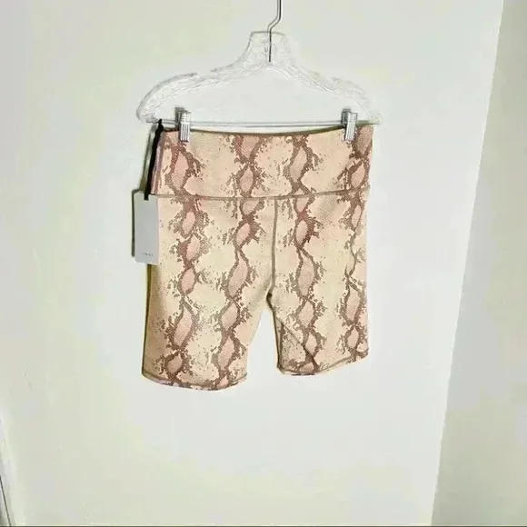 NWT Varley Albury Animal Print Bike Shorts in Champagne Snake