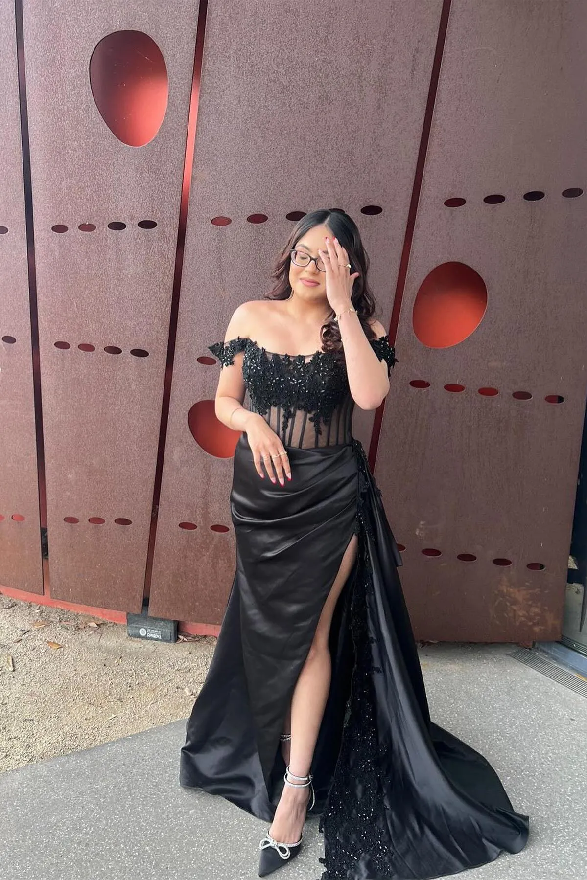 Off the Shoulder Appliques Corset Long Formal Dress