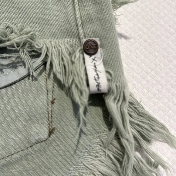 ONE TEASPOON ROLLERS NWT Fade Kahki Size 24 SHORTS!!!