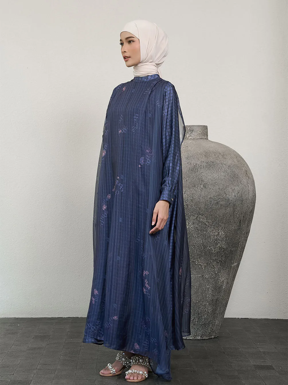 QISYA LAYERED DRESS NAVY