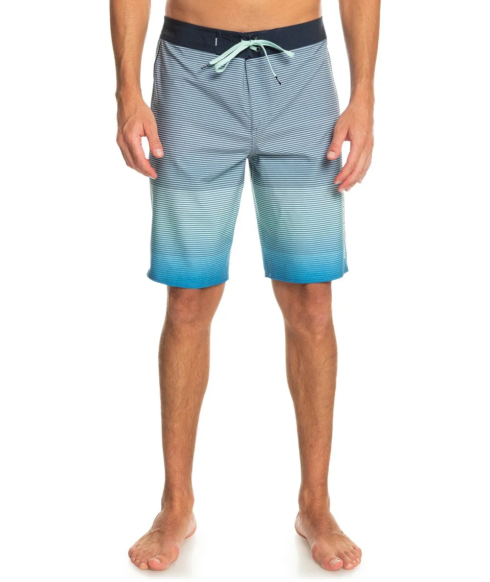 Quiksilver Surfsilk Massive 20" Boardshorts