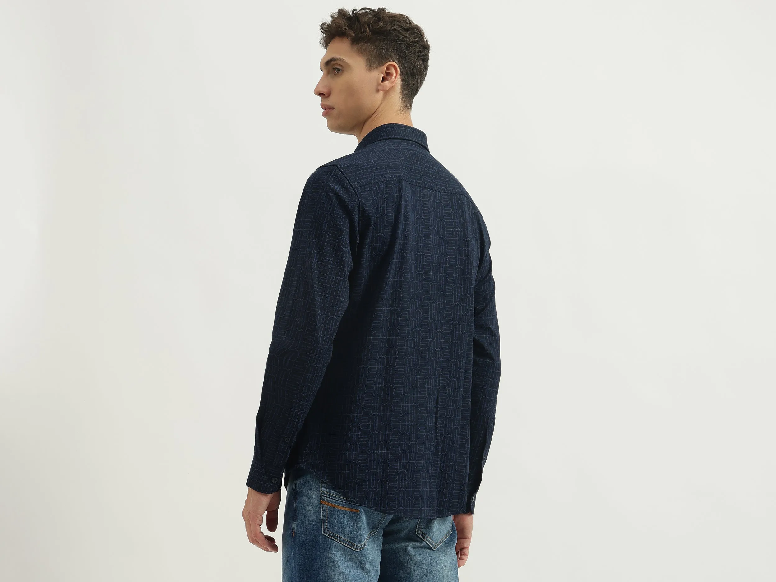 Regular Fit Spread Collar Printed Shirts